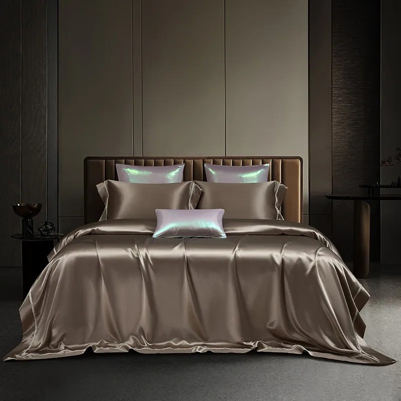 Silk Sheet Set - Set copripiumino premium da 4 pezzi