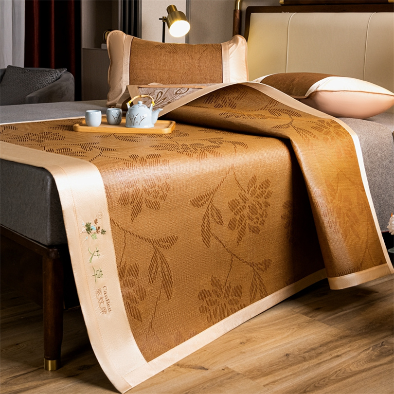 Tappetino rinfrescante e feder - Silk Sheet Set recensione e prezzo